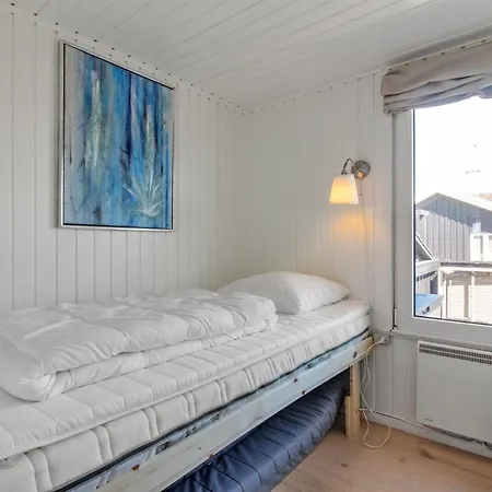 Sibbi - 300m From The Sea By Interhome *